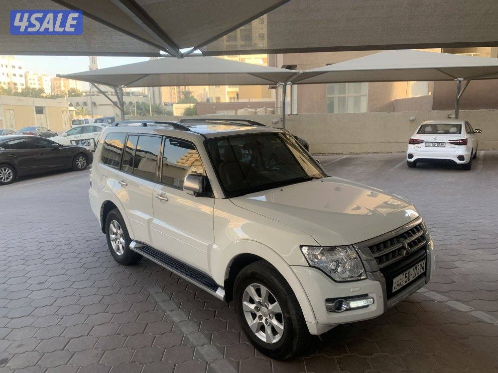 باجيرو موديل 2017 فل ابشن كامل الموصفات2