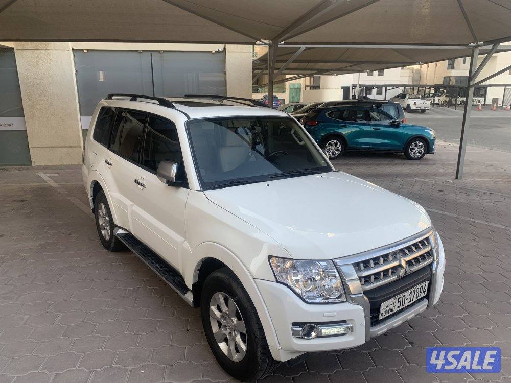 باجيرو موديل 2017 فل ابشن كامل الموصفات4