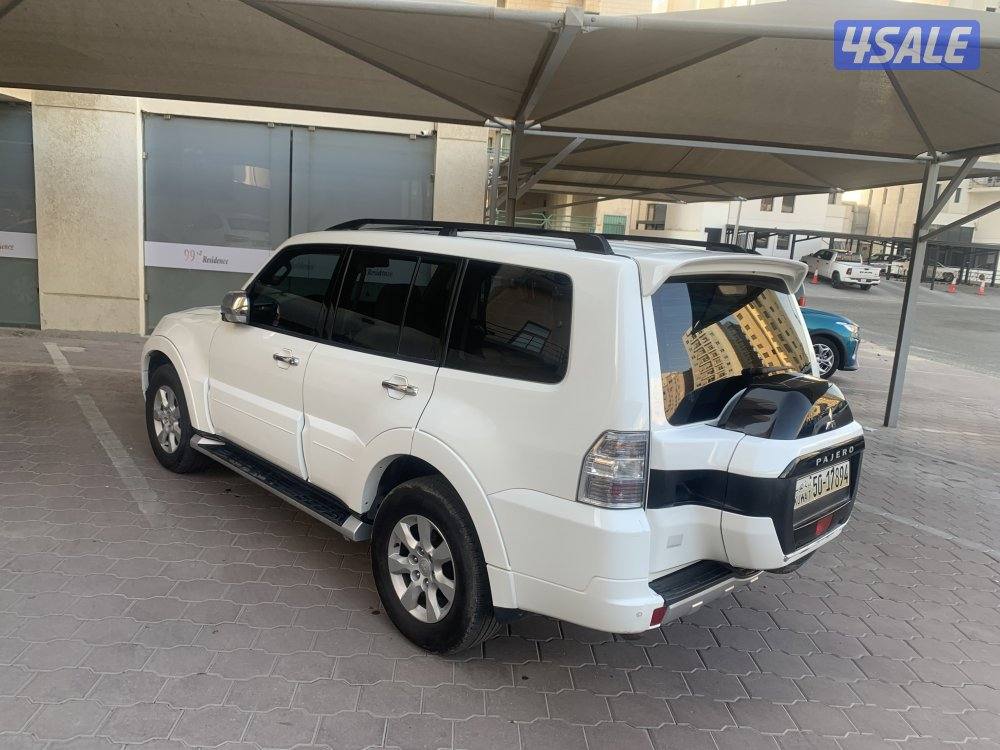 باجيرو موديل 2017 فل ابشن كامل الموصفات7