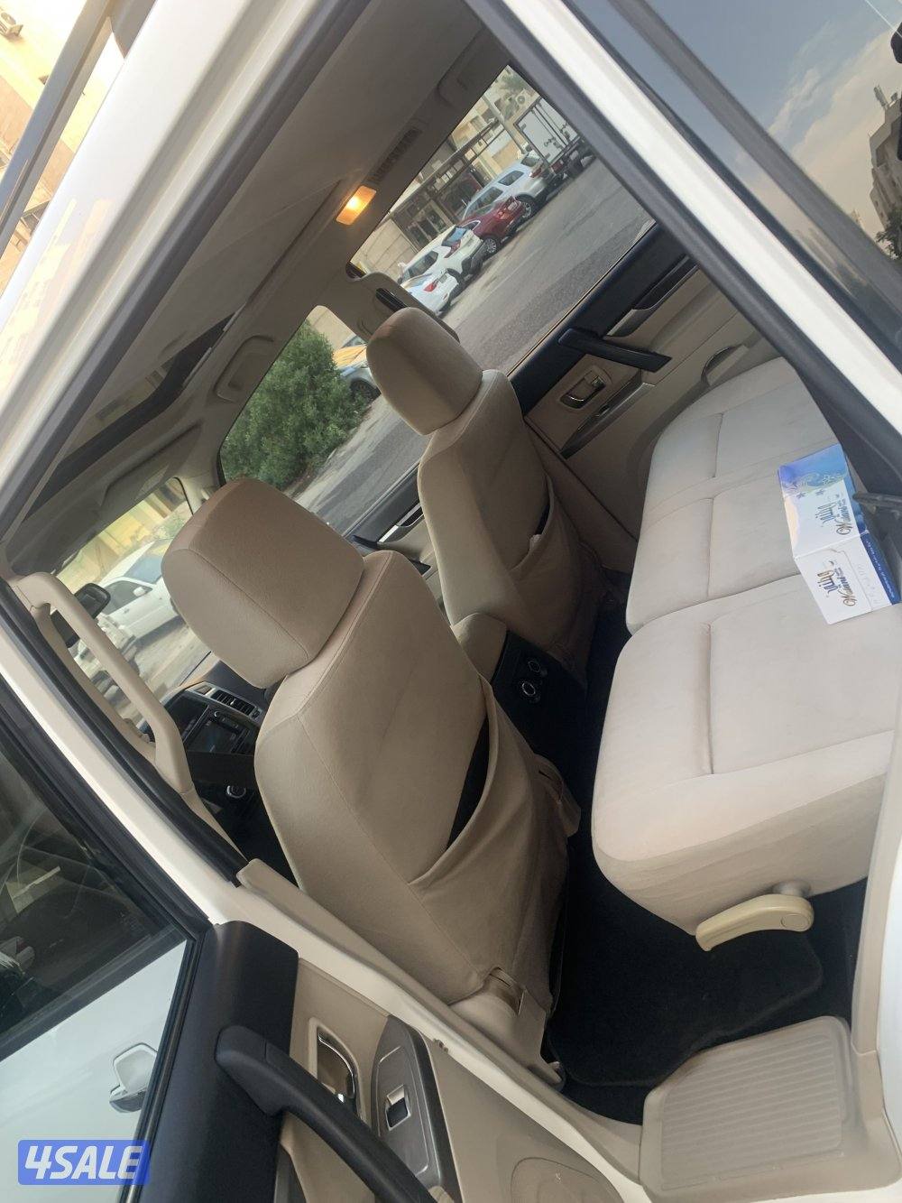 باجيرو موديل 2017 فل ابشن كامل الموصفات11