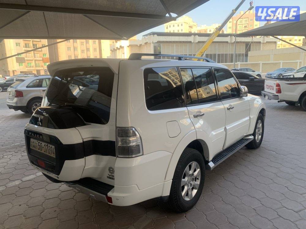 باجيرو موديل 2017 فل ابشن كامل الموصفات12