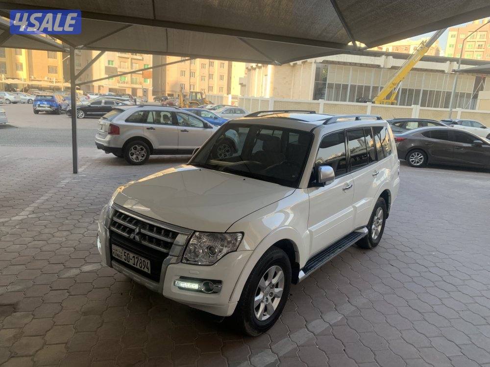 باجيرو موديل 2017 فل ابشن كامل الموصفات14