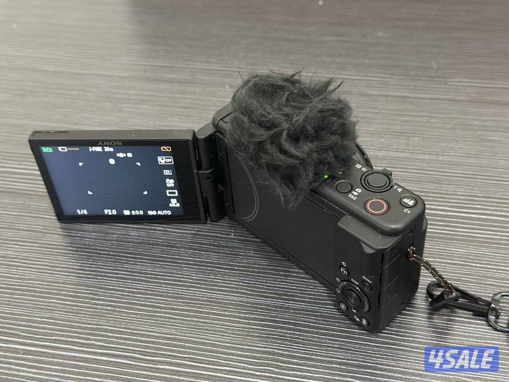 كاميرا فلوق سوني شبه جديدة - Sony Camera for vlogging5