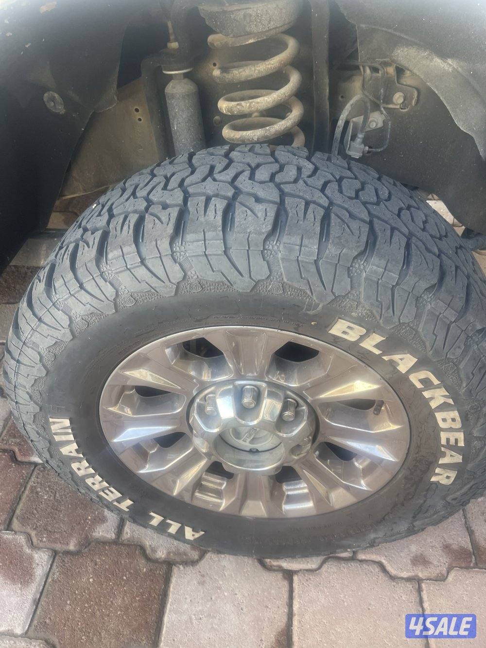 فورد 13 ديزل 4/4 مكينه 6،7 خليجي ماشي 95 الف كم شرط الفحص قابل للمساوم3