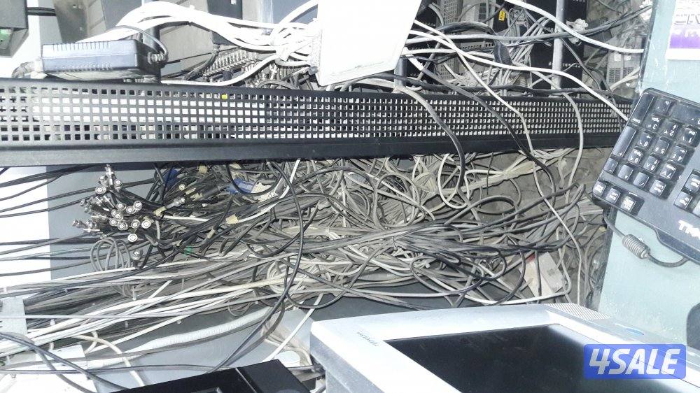 CAMERA AND NETWORK technician8