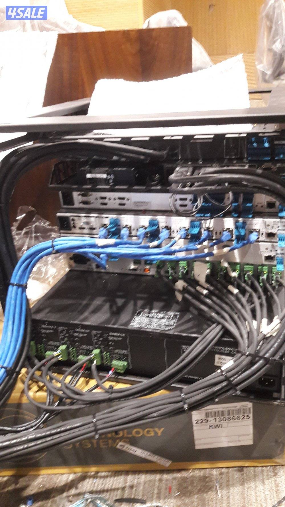 CAMERA AND NETWORK technician9