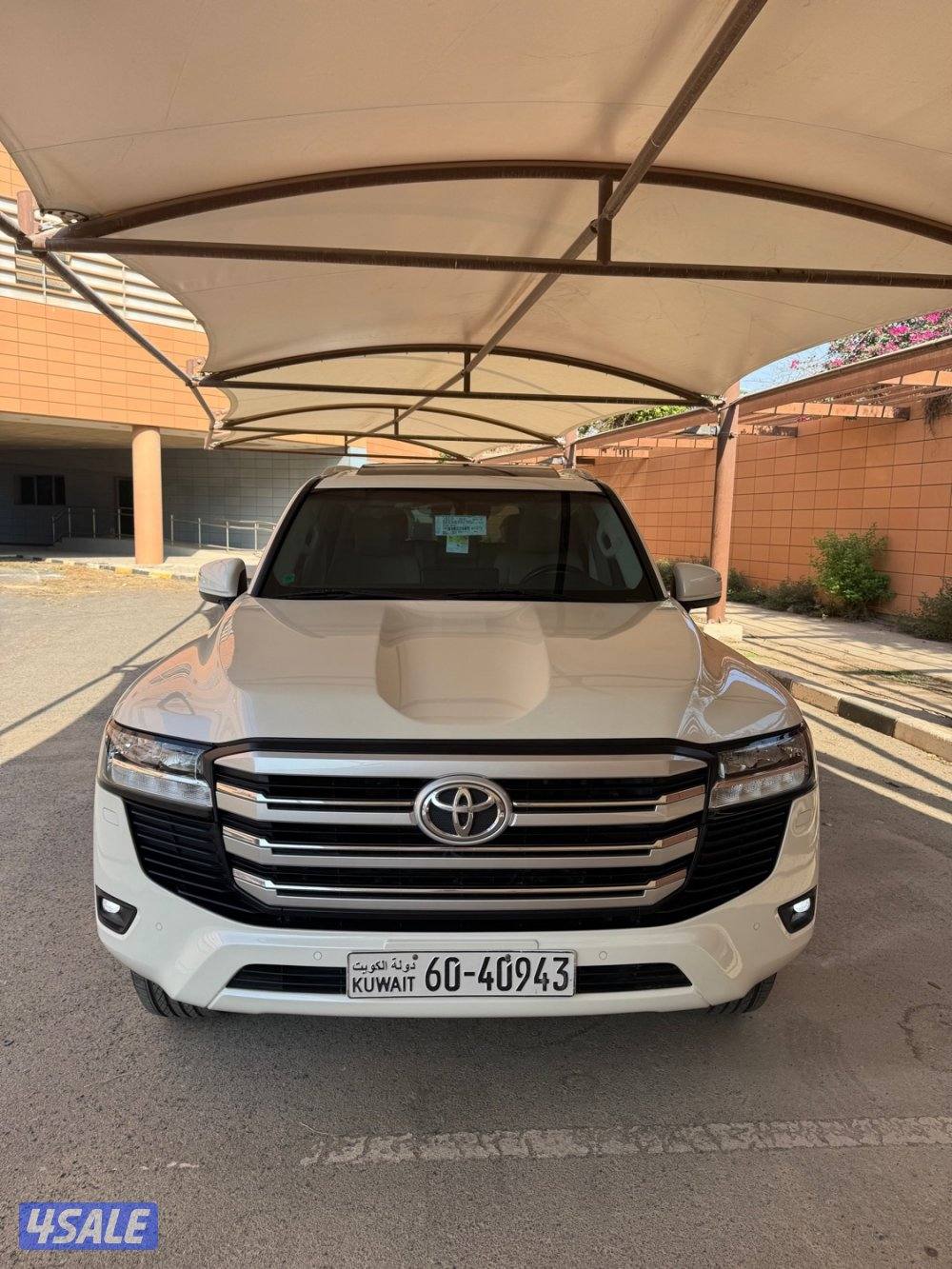 لاندكروزر GXR تون تيربو الساير.4