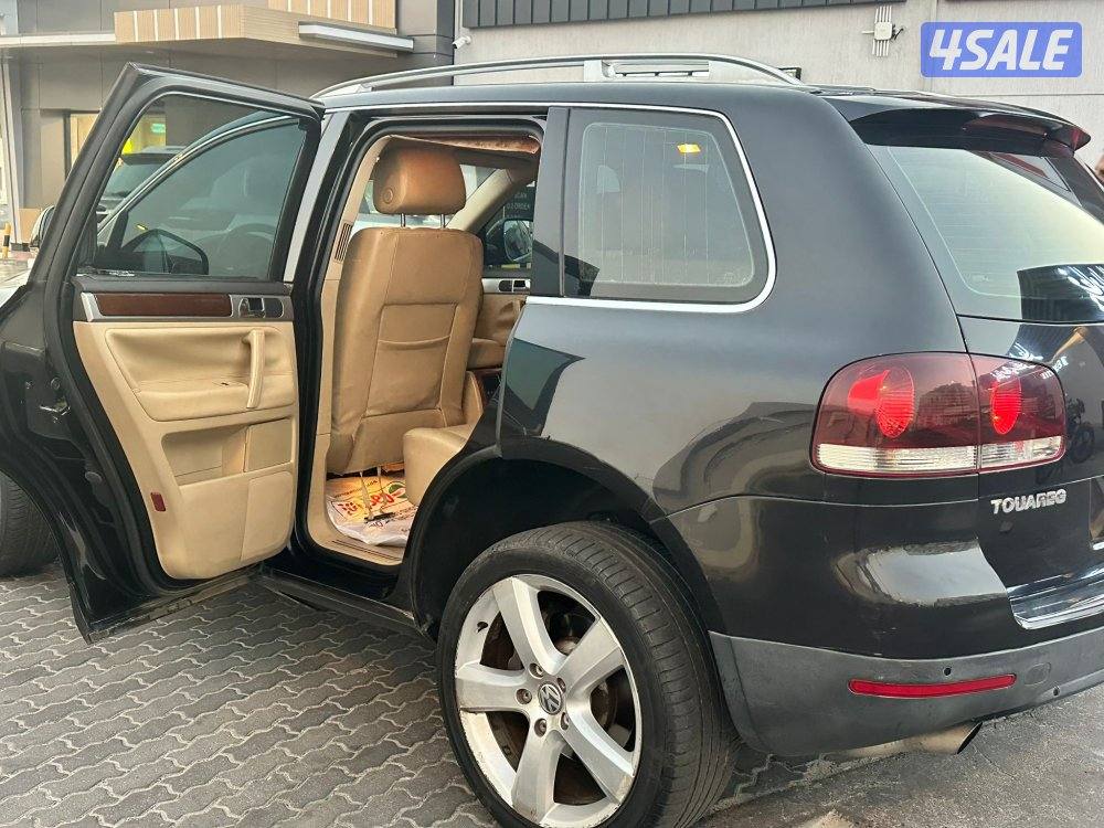 سيلرة فولكس طوارق ممتازة ٢٠٠٩3