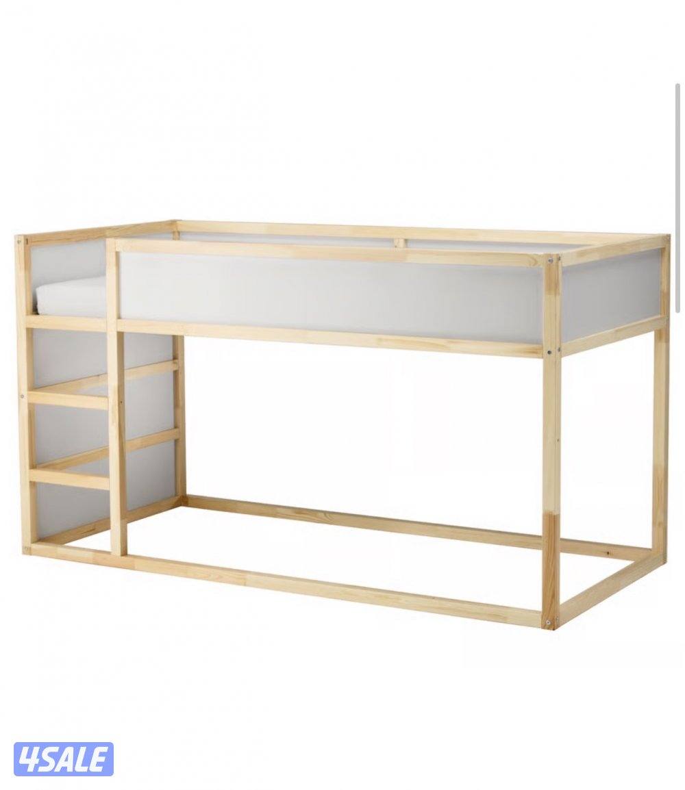 Kids bedroom bunk bed and white cupboard2