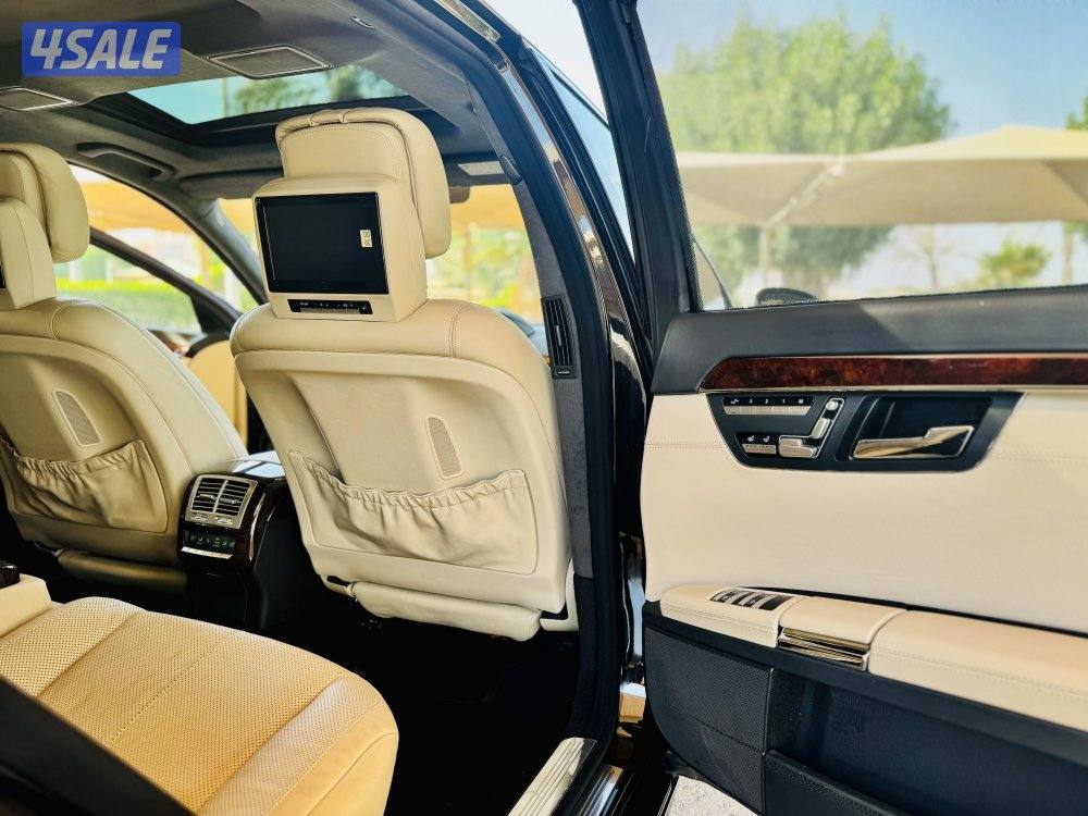 مرسيدس البشر حجم S-500 موديل 20089