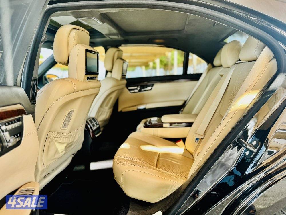 مرسيدس البشر حجم S-500 موديل 200810