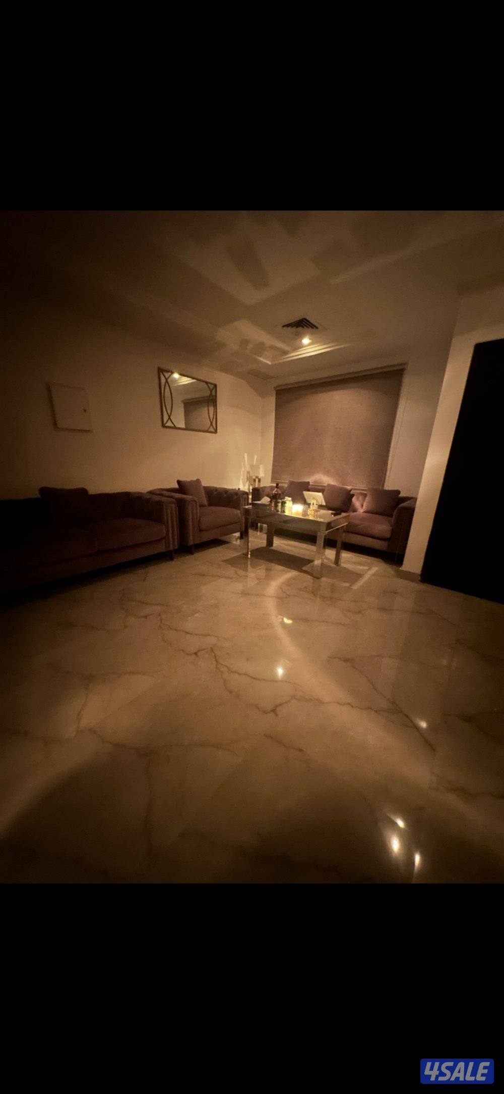 خلو شقه اثاث جديد مع اجهزة كهربائية أثاثات صفاة هوم الاجار 210.0