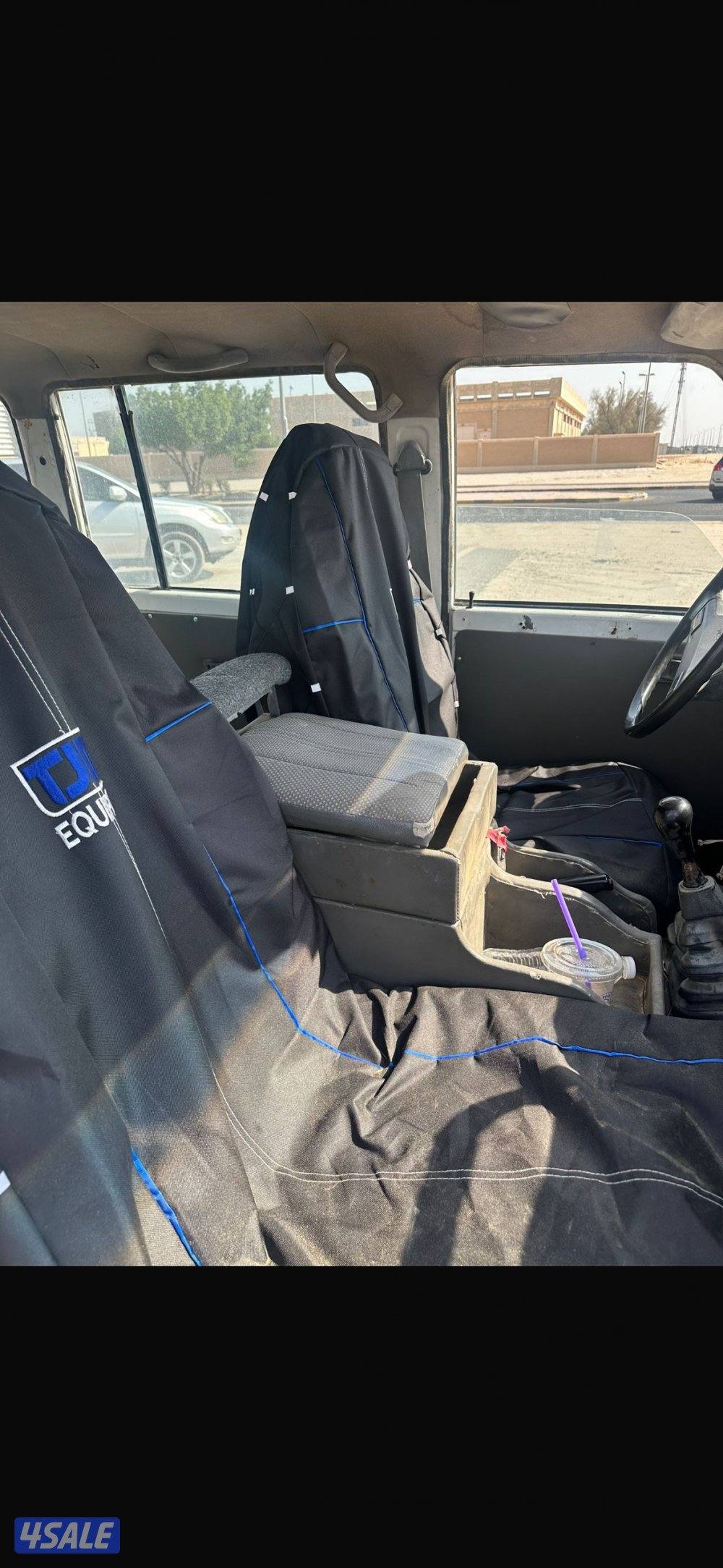 تحويل سهل سفاري ١٩٩٣ شغال والبيع منظور والسيارة محتاجة شغل بيمه سنه3