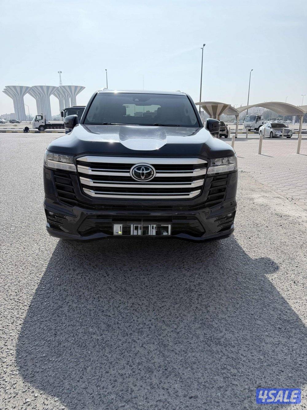 للبيع لاند كروزر موديل 20224