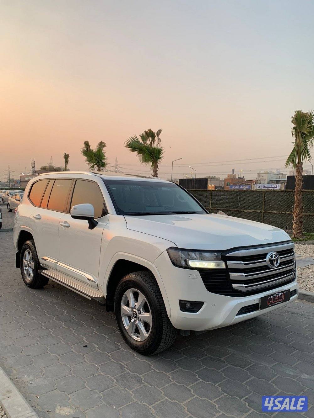 النشاما لبيع وشراء السيارات لاندكروز0