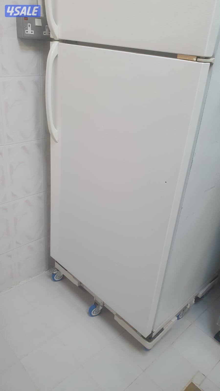White Westinghouse Refrigerator7