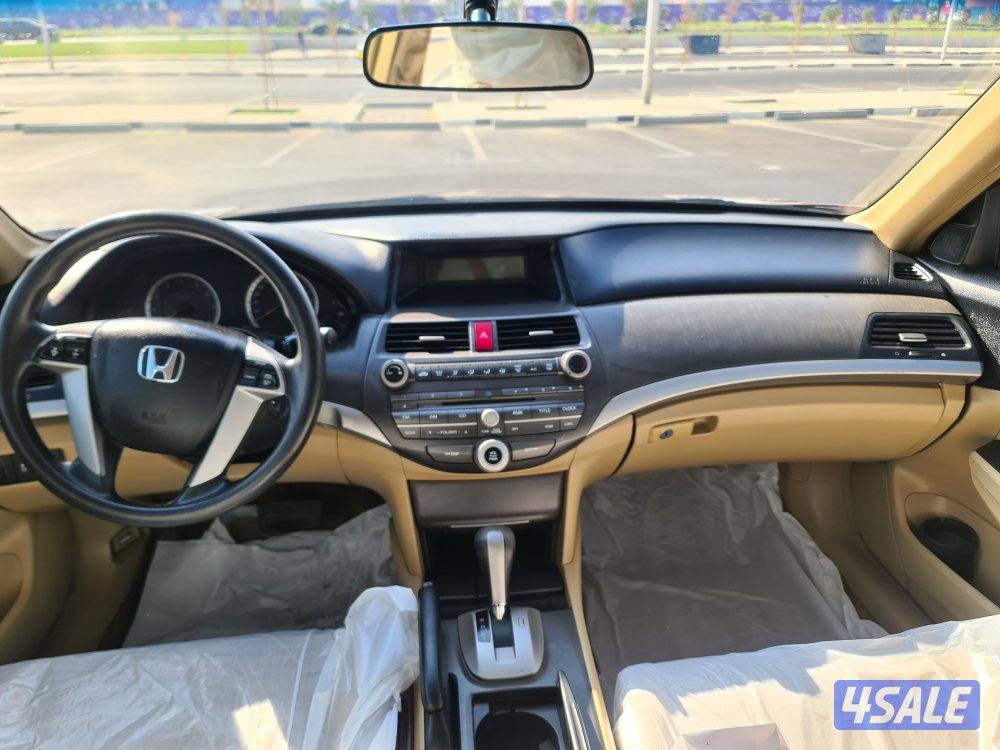 هوندا اكورد موديل 2011 عداد 247 km7