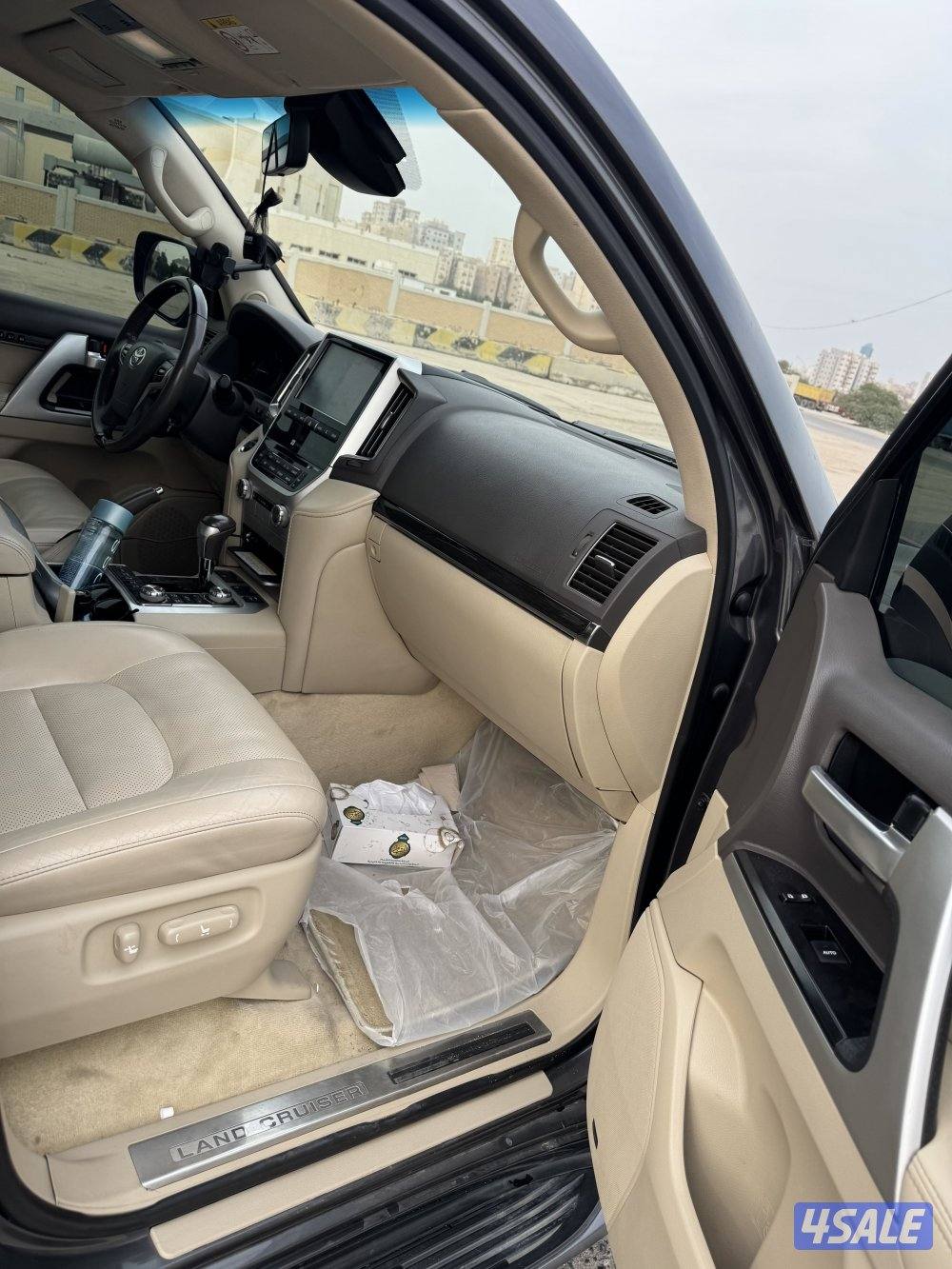 للبيع لاندكروزر vxr4