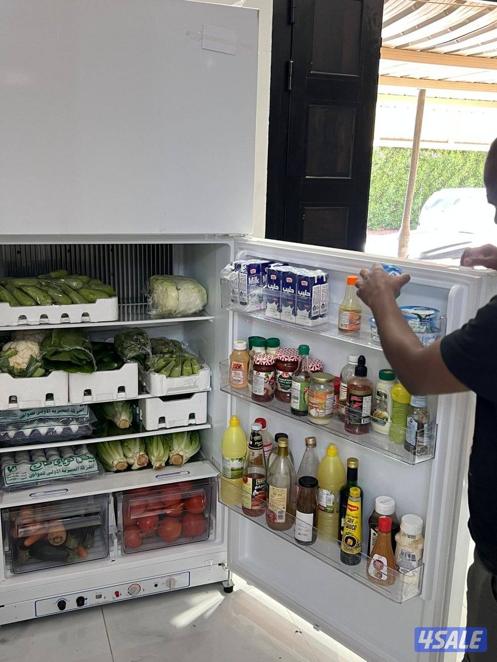 ثلاجات تعمل علي الغاز والكهرباء12