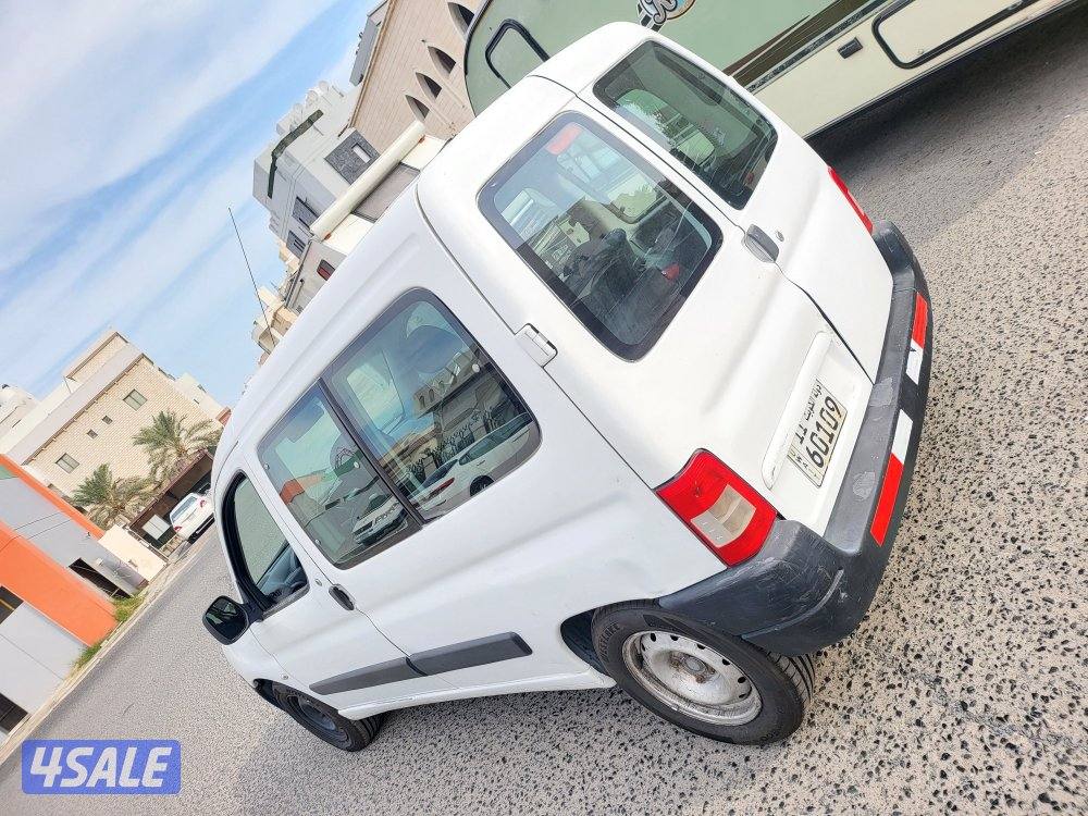 للبيع بيجو3