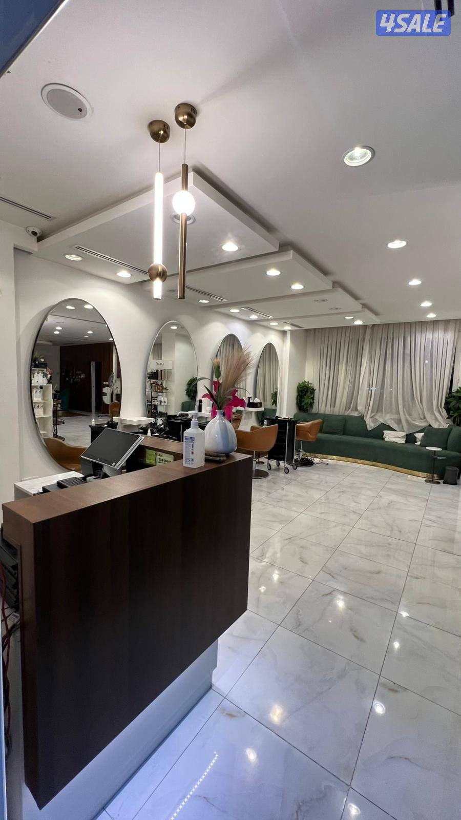للبيع صالون نسائي2