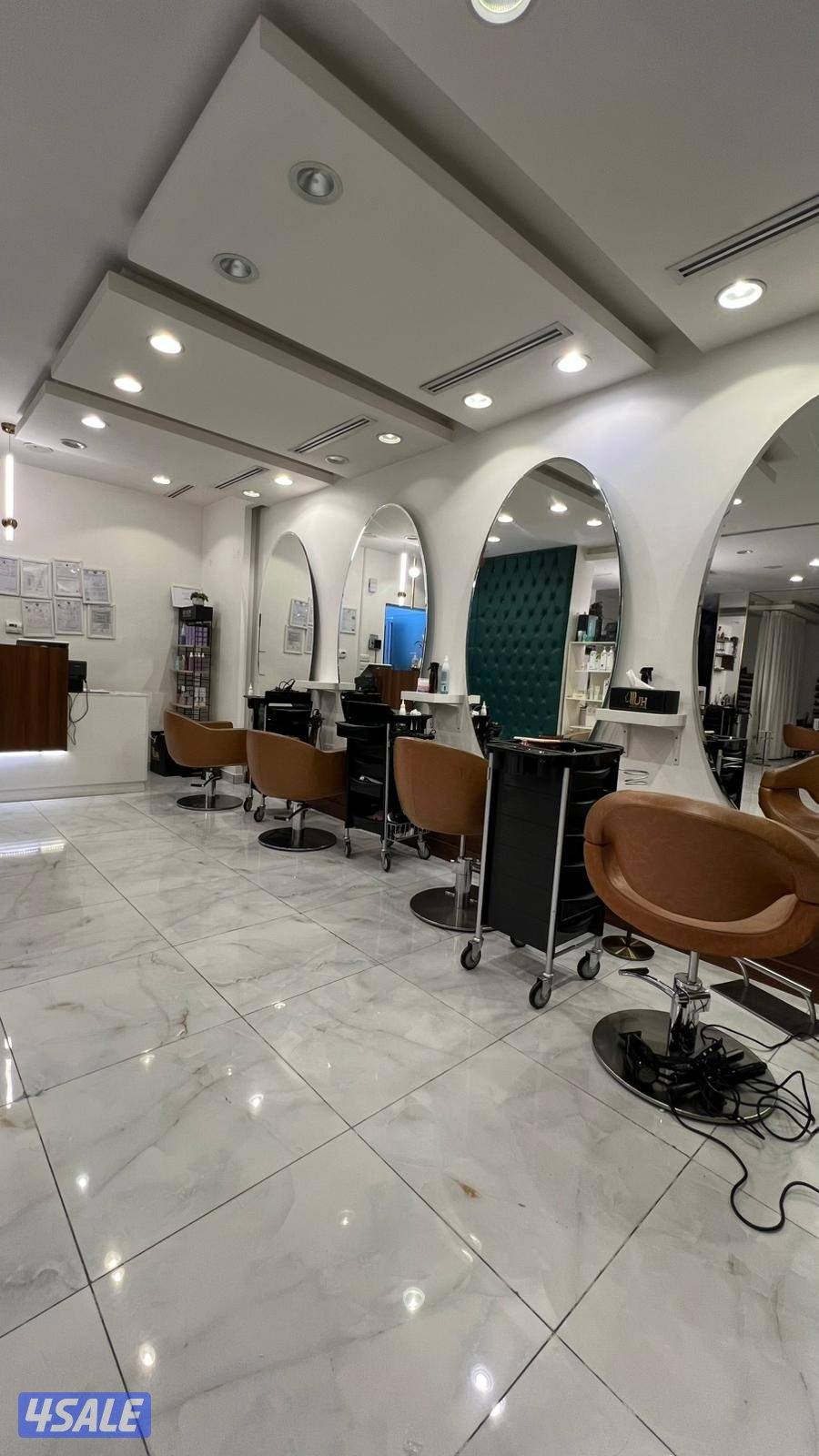 للبيع صالون نسائي5