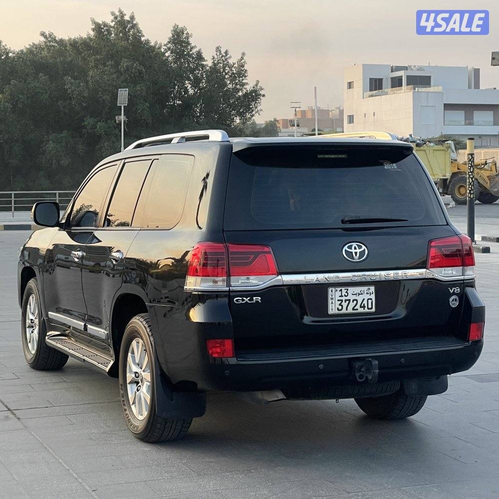 لانـدكـروزر 2016 الـسايـر4