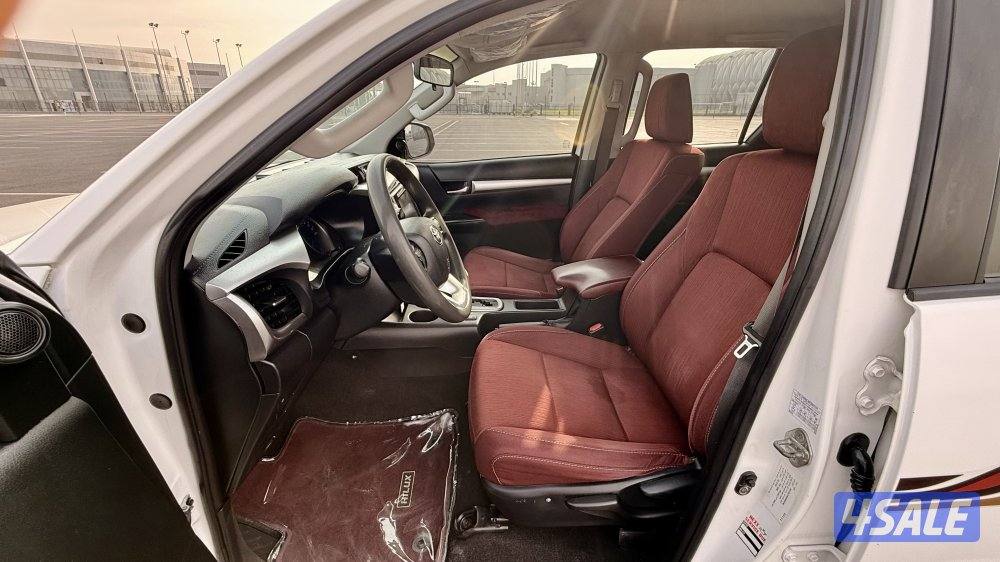 للبيع وانيت هايلكس ٢٠١٩ تماتيك دبل6