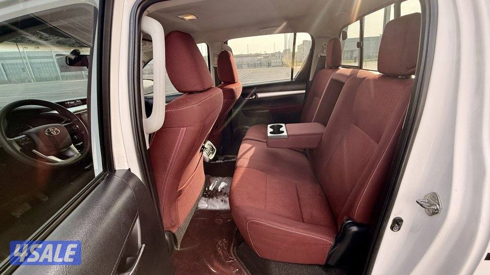 للبيع وانيت هايلكس ٢٠١٩ تماتيك دبل7