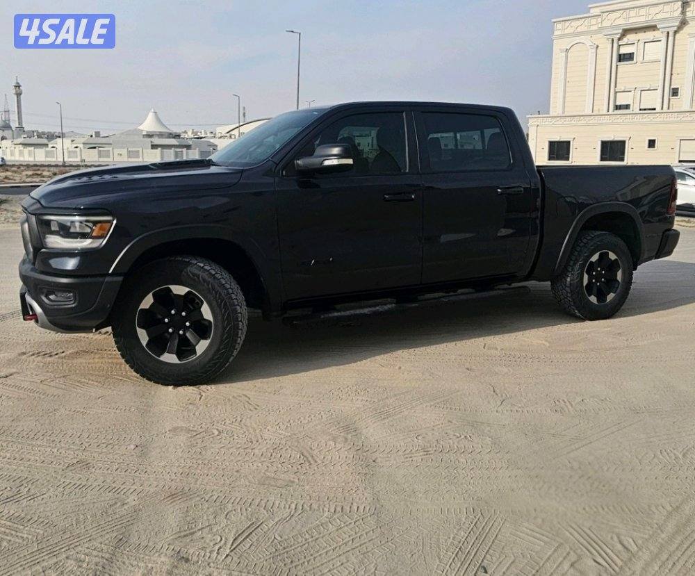 للبيع وانيت دوج رام 20196