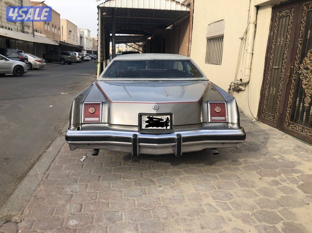 للبيع بونتيك جراند بركس موديل 1977 وارد أمريكا ، بحالة ممتازة .1