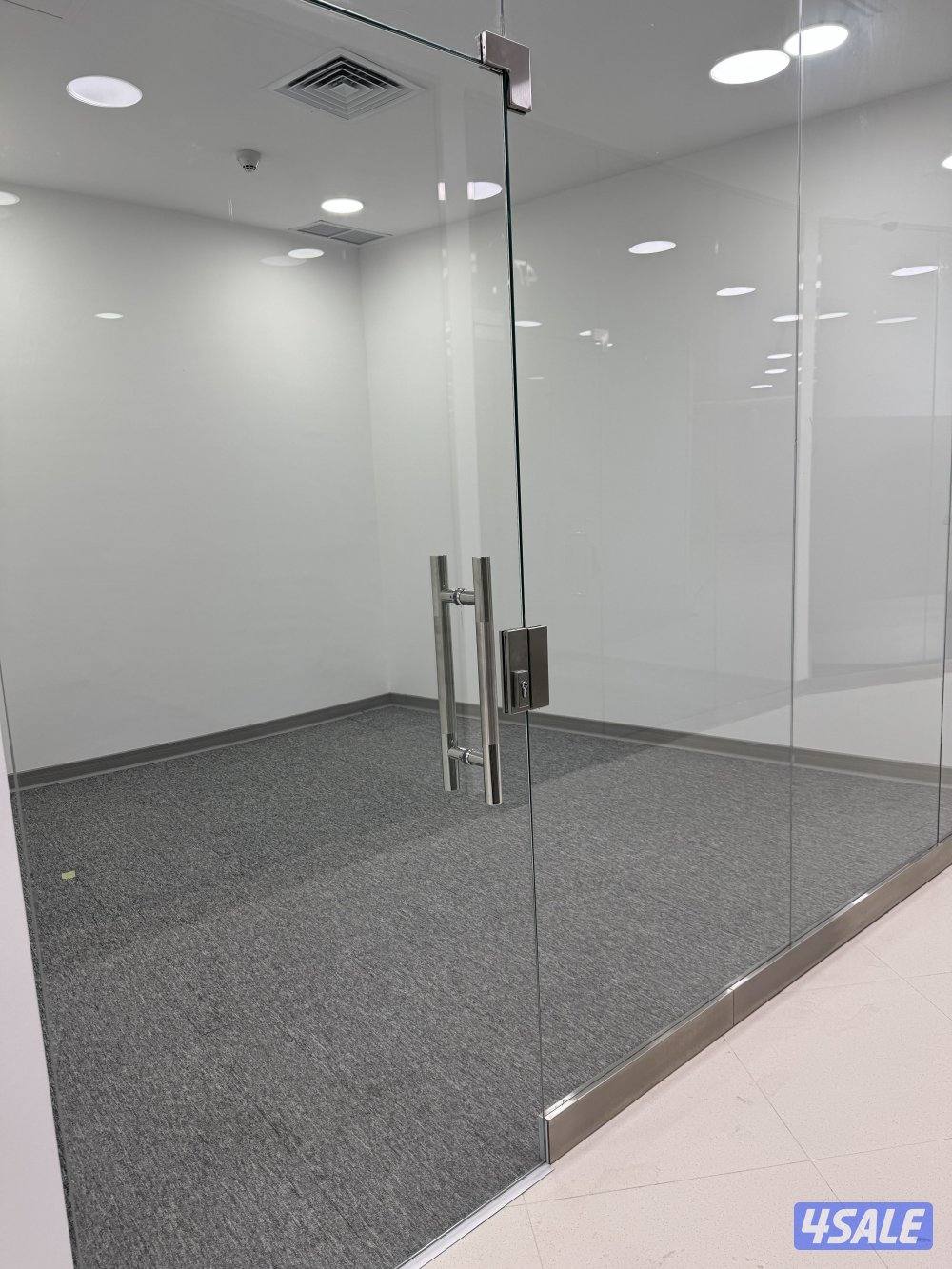 للايجار مكاتب وادوار ومحلات بالعاصمه وحولي والسالميه والفروانيه1