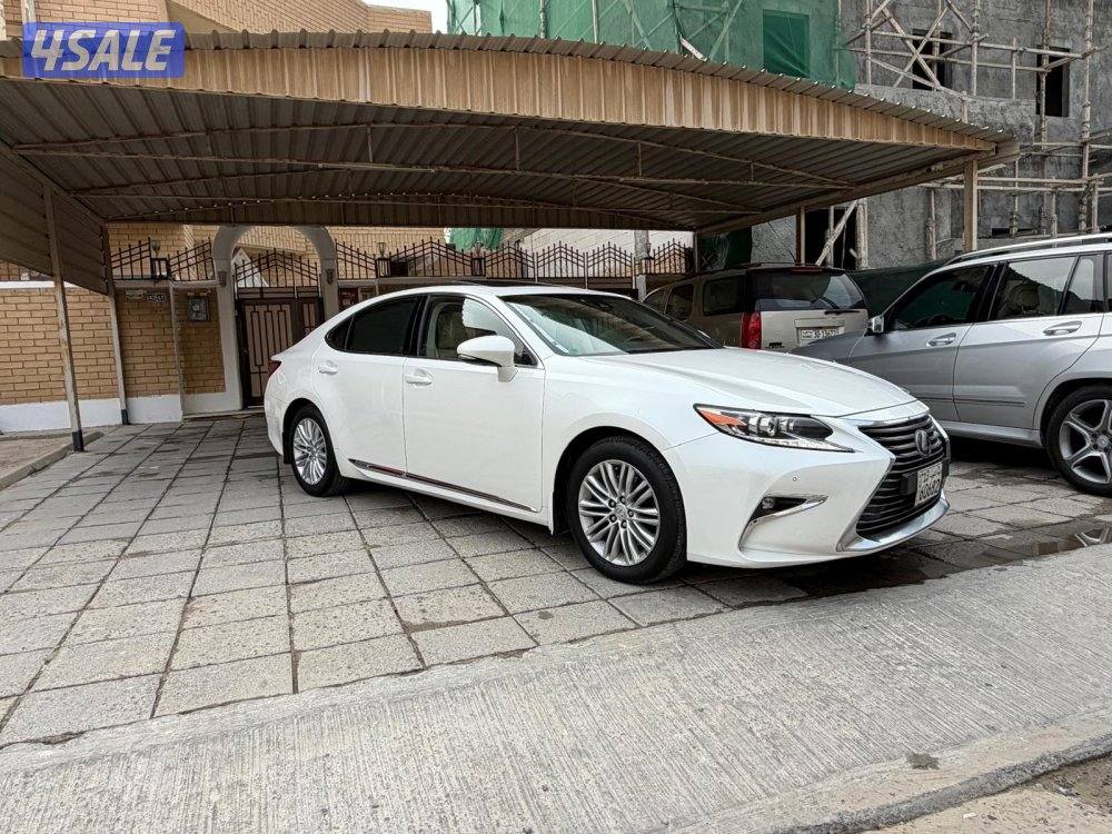 للبيع لكزس ES350 موديل / 2016 وارد الساير كامل المواصفات 6 سلندر0