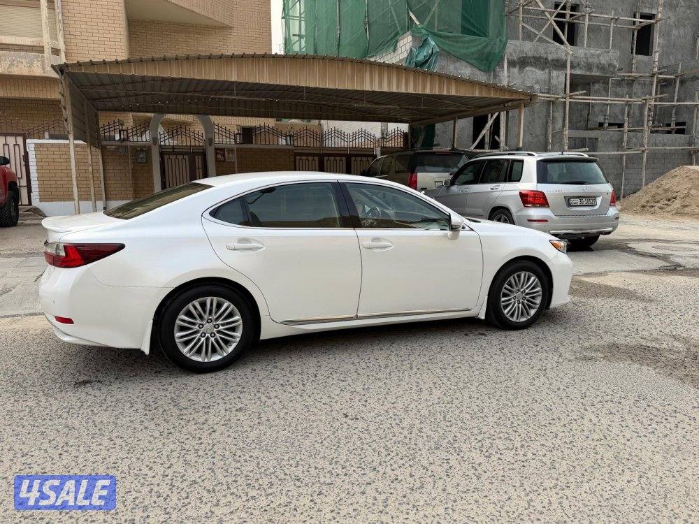 للبيع لكزس ES350 موديل / 2016 وارد الساير كامل المواصفات 6 سلندر2