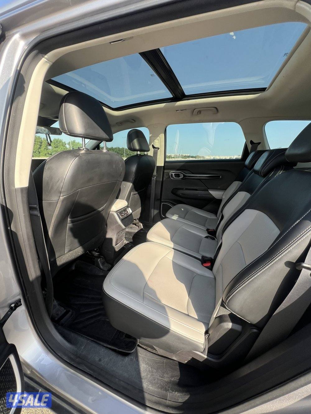 جيلي اوكافانغو موديل 2022 صبغ الوكاله8