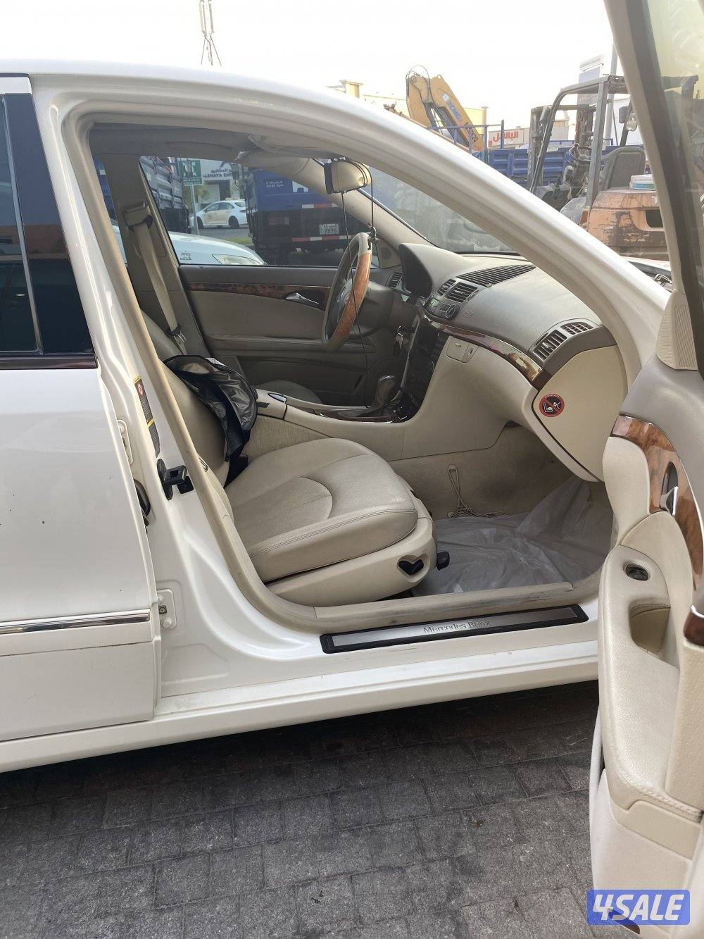 مرسيدس E240موديل 20044