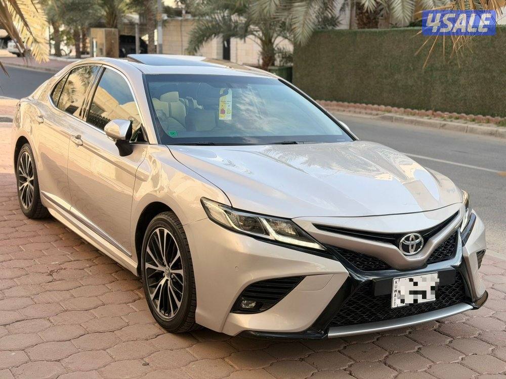 تويوتا _ كامري SE _ ماشي 100 _ الساير0