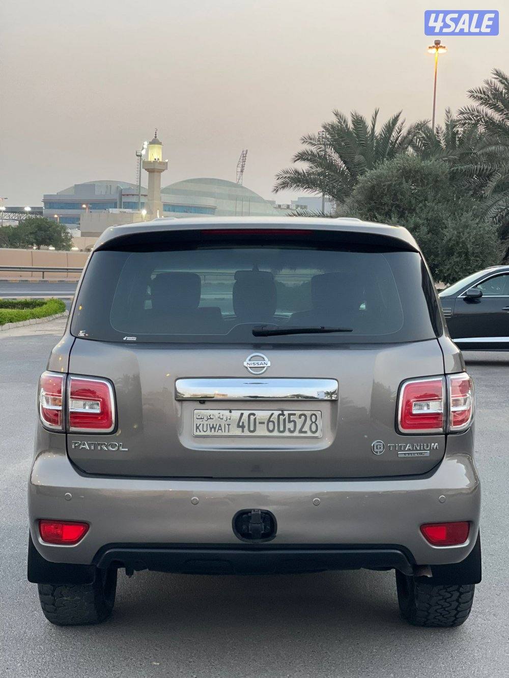 للبيع باترول بلاتينيوم سيتي ٢٠١٧ شرط الفحص بحاله الوكاله5