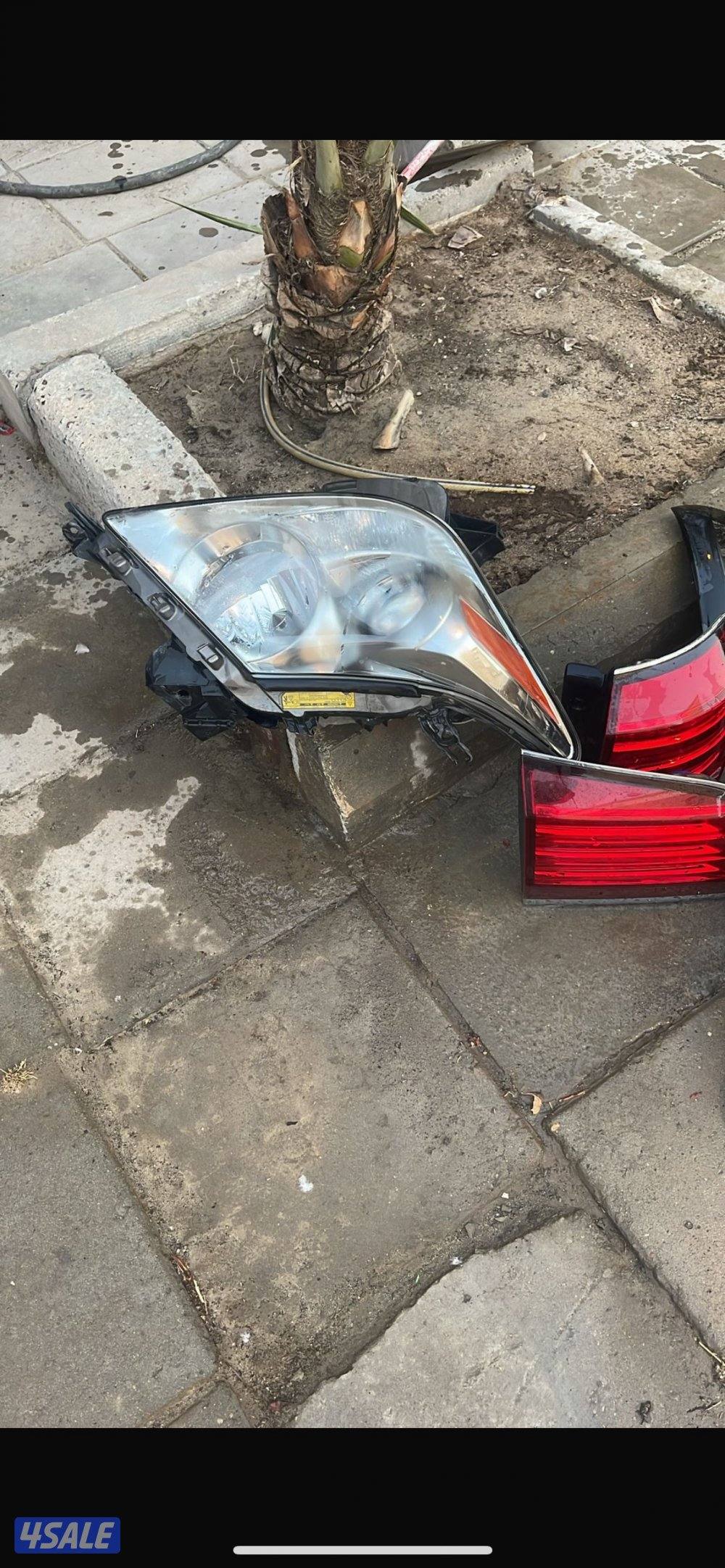 للبيع رنقات و صطابات لكزس570 موديل 20112