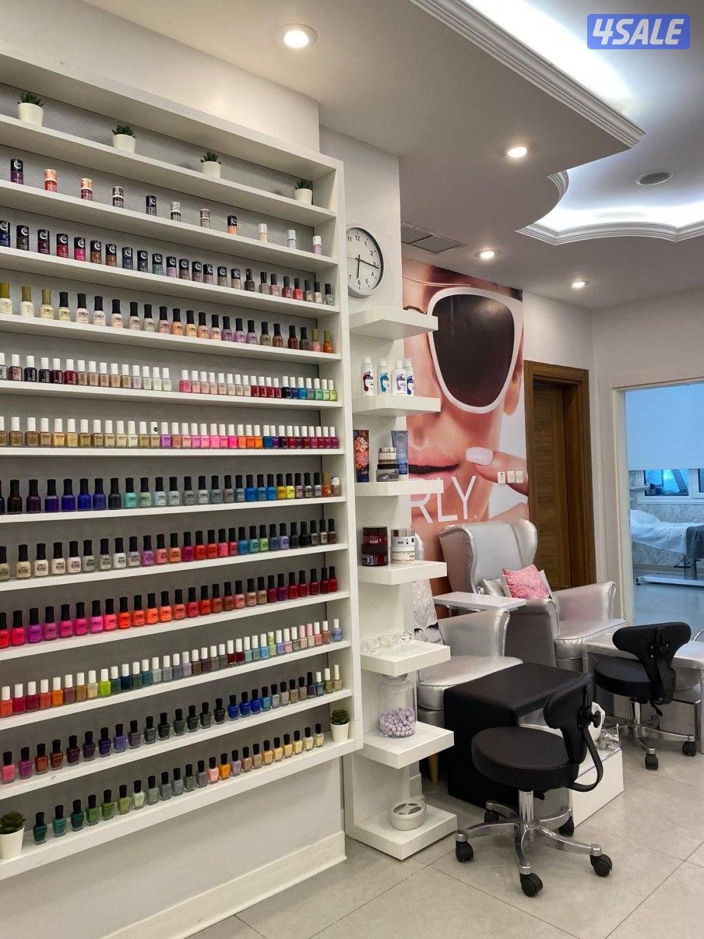 بيع صالون نسائي5