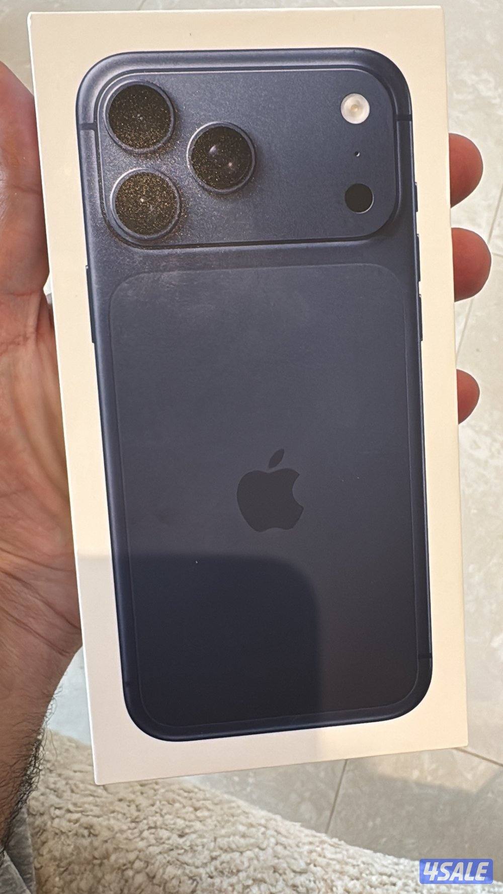 Brand new iphone 17 pro max 512 gb not opened dark blue3