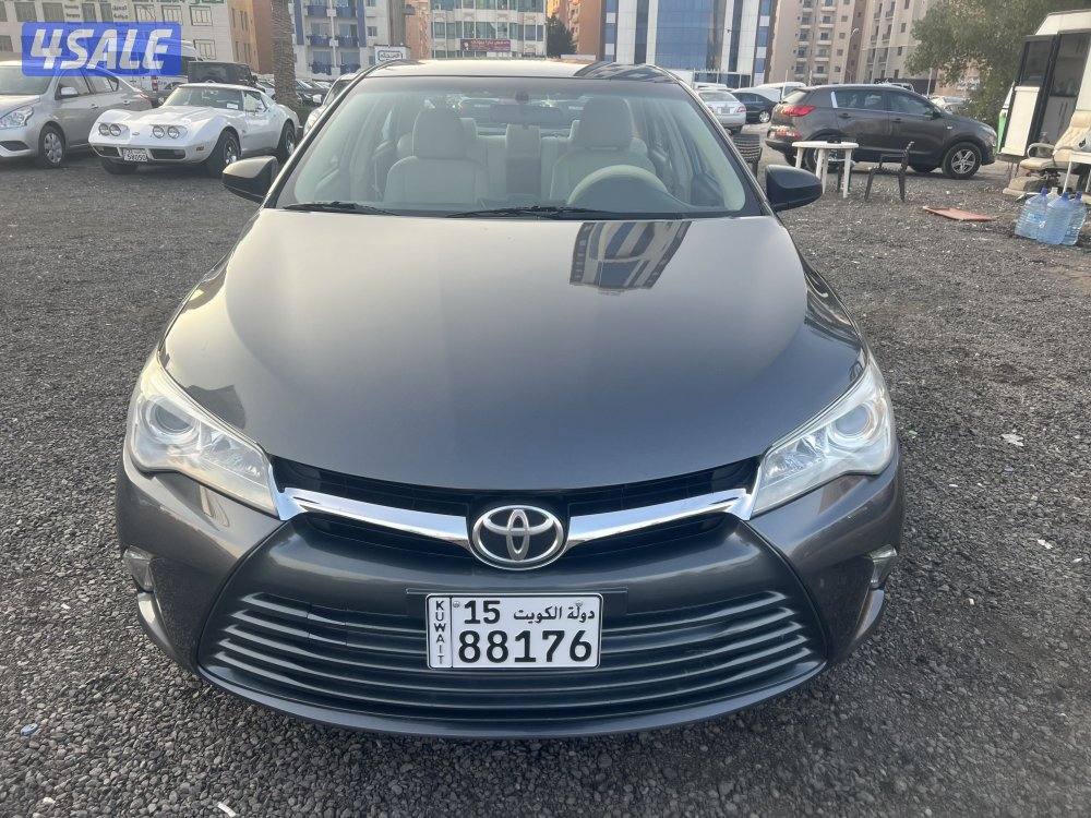 كامري GL 2017 ماشي 175 بحاله ممتازه رنجات كشافات سناسر تحكم5