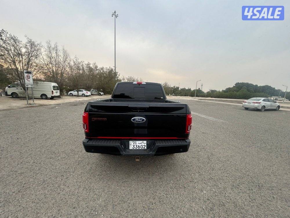 للبيع وانيت فورد سبورت لاريت2