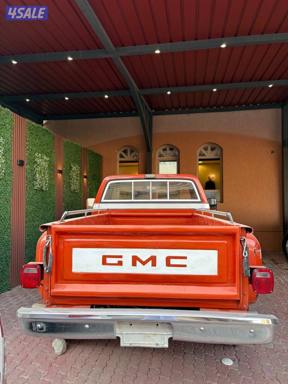 وانيت بهبهاني موديل ١٩٨٠2