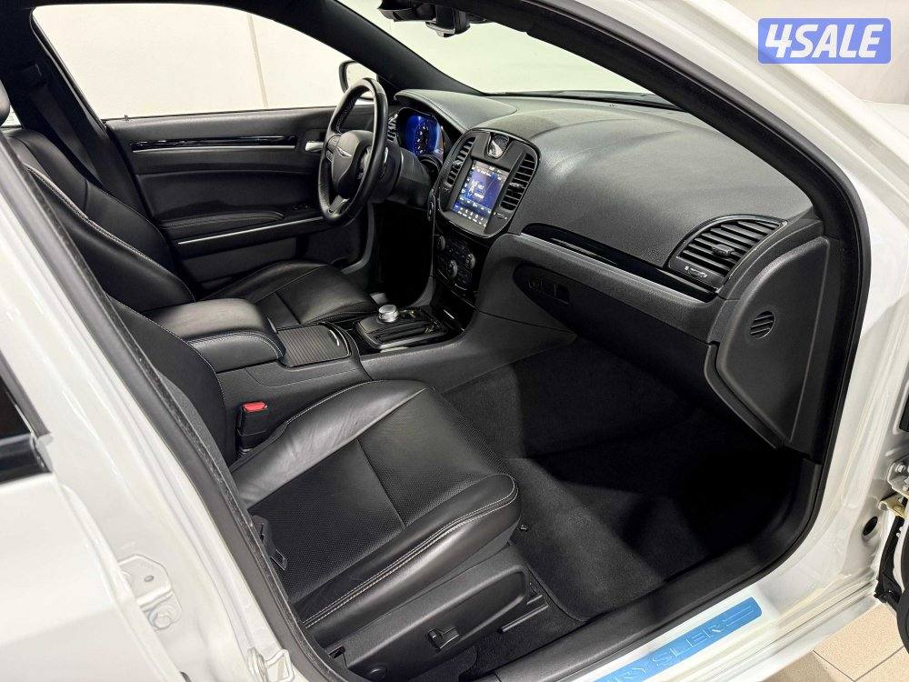 Chrysler 300S SafetyTec2