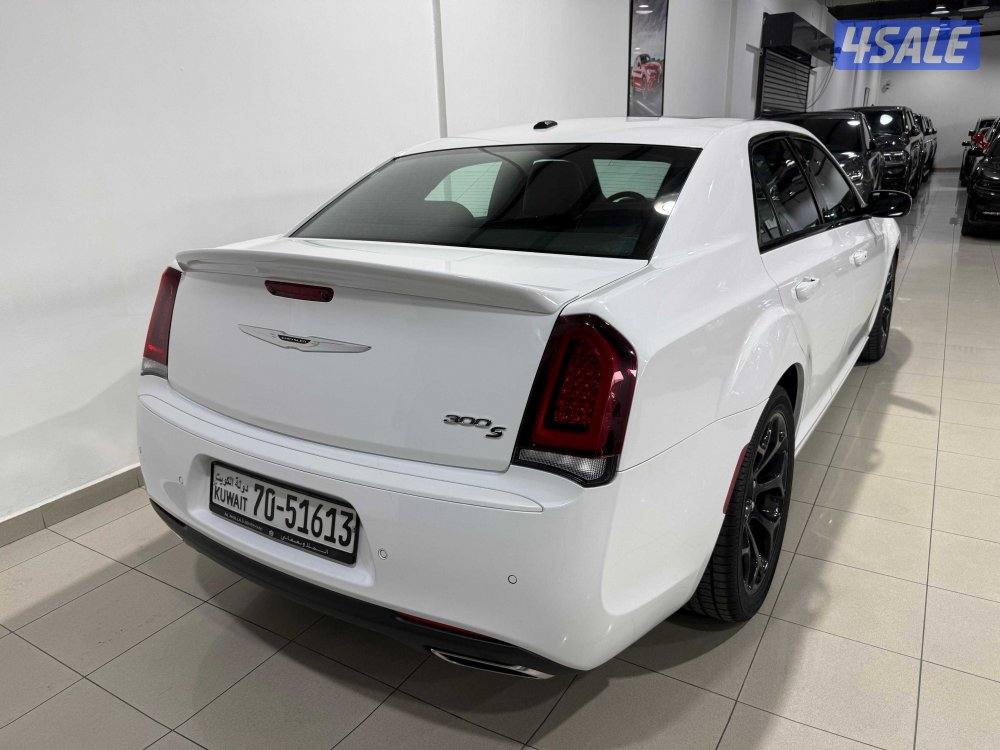 Chrysler 300S SafetyTec6