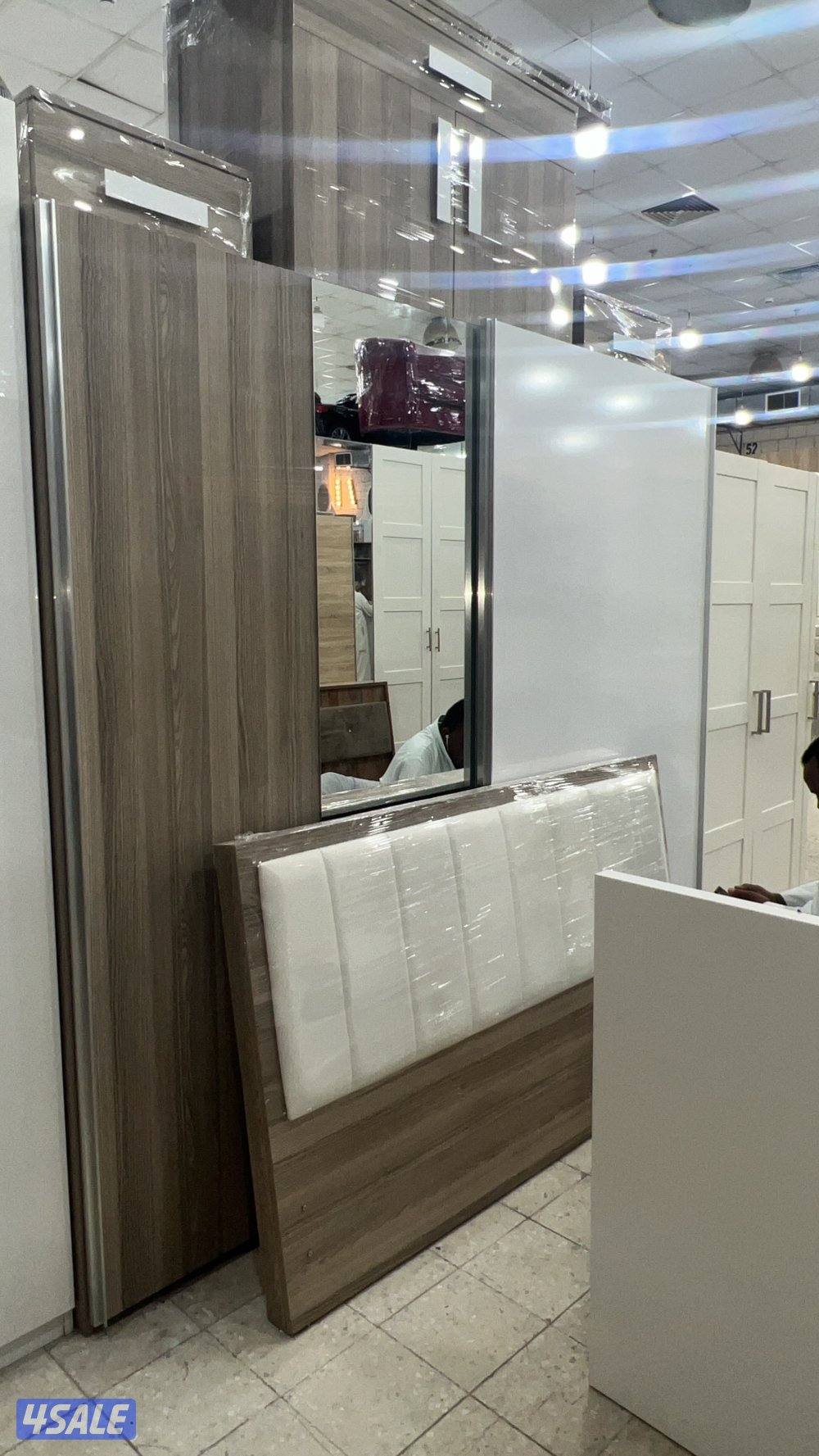 نشتري جميع الاثاث وغرف النوم والأجهزة الكهربائية والمطابخ والمكيفات2