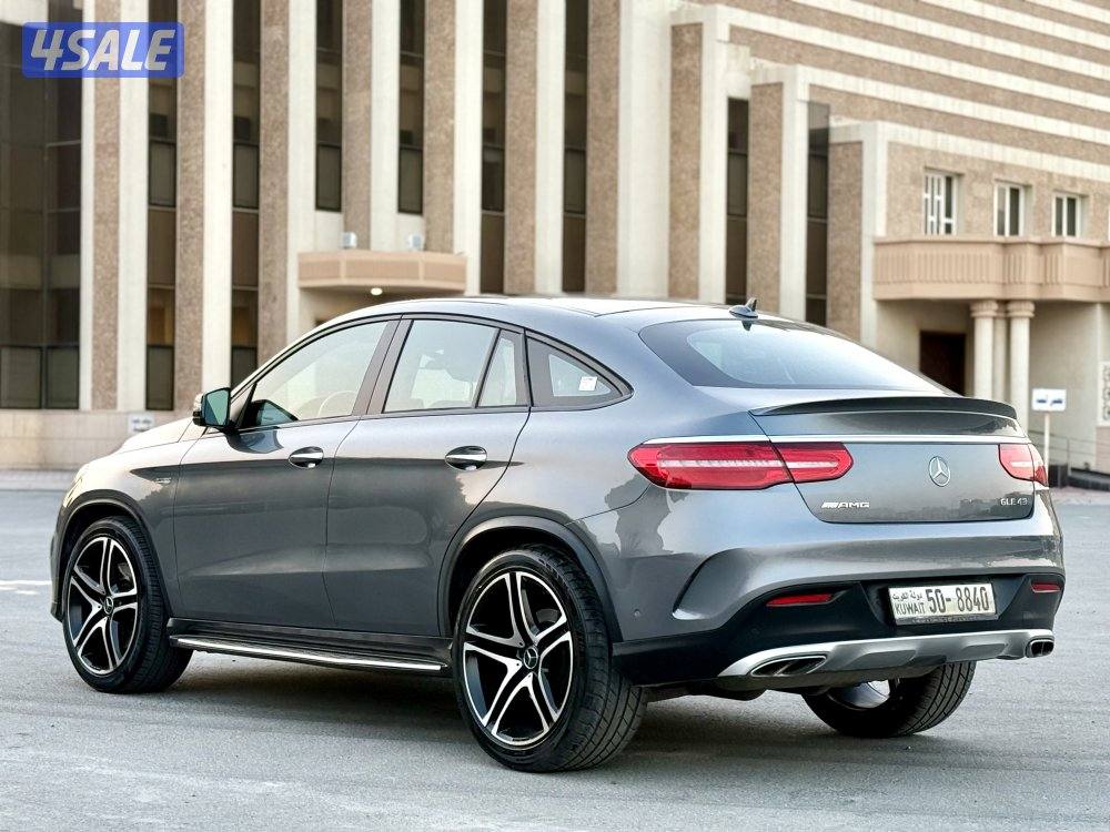 بحالة جدا جدا ممتازه موديل ٢٠١٩ GLE 43 مكينه ٦ سلندر3