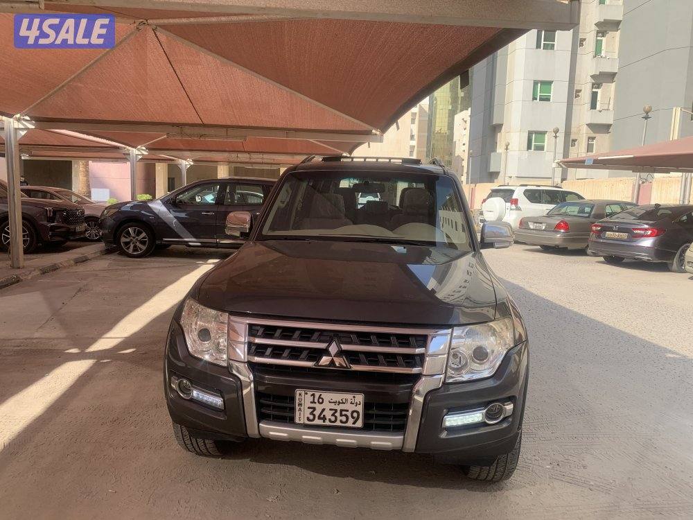 للبيع باجيرو كامل المواصفات موديل ٢٠١٩6