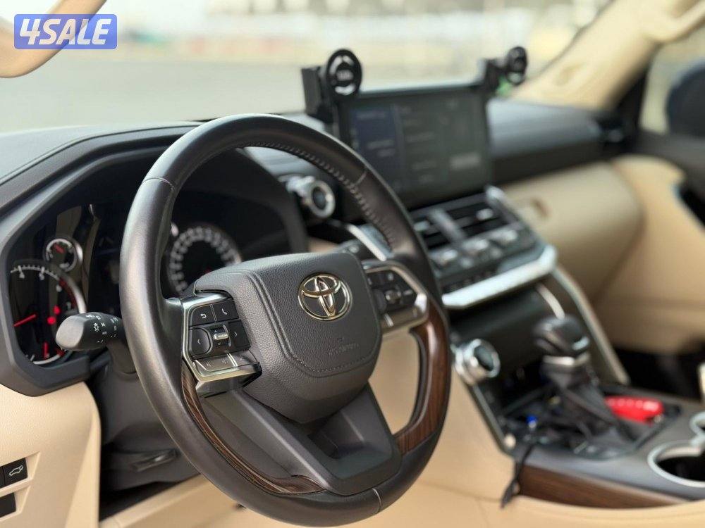 لاندكروزر ايرو اس تون تيربو 2024 بحالة الوكاله4